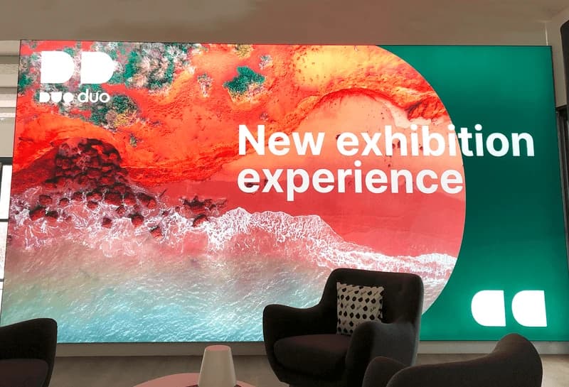 Lightbox — illuminated display