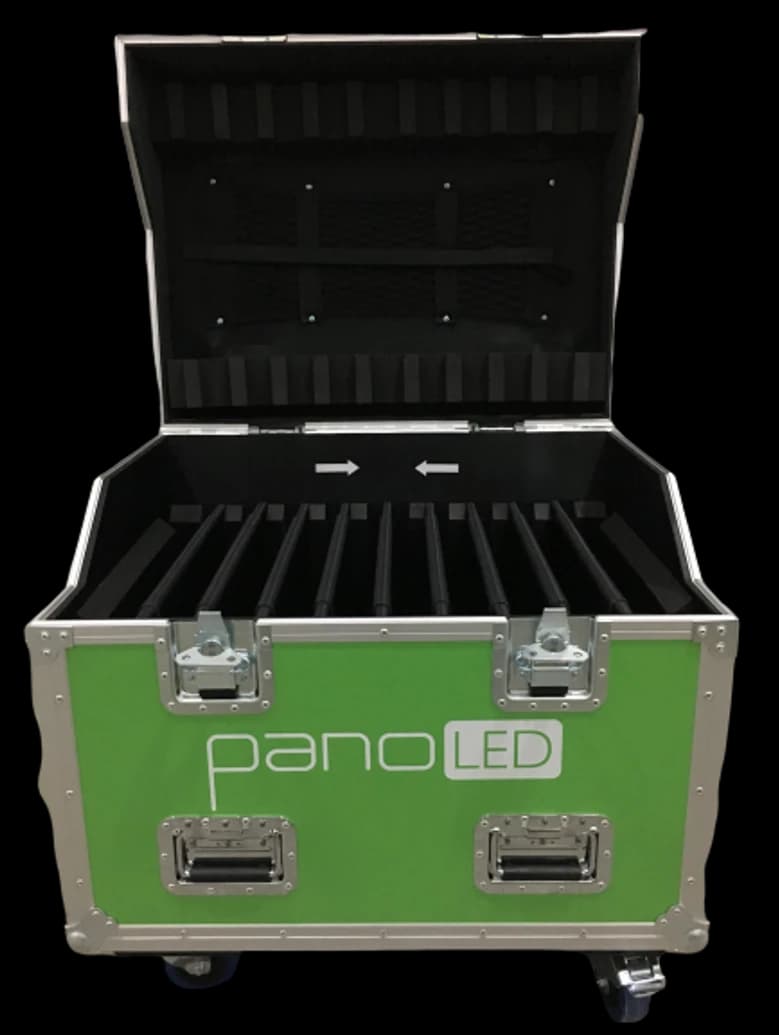 PanoLED transport — protective flight case for safe mobility